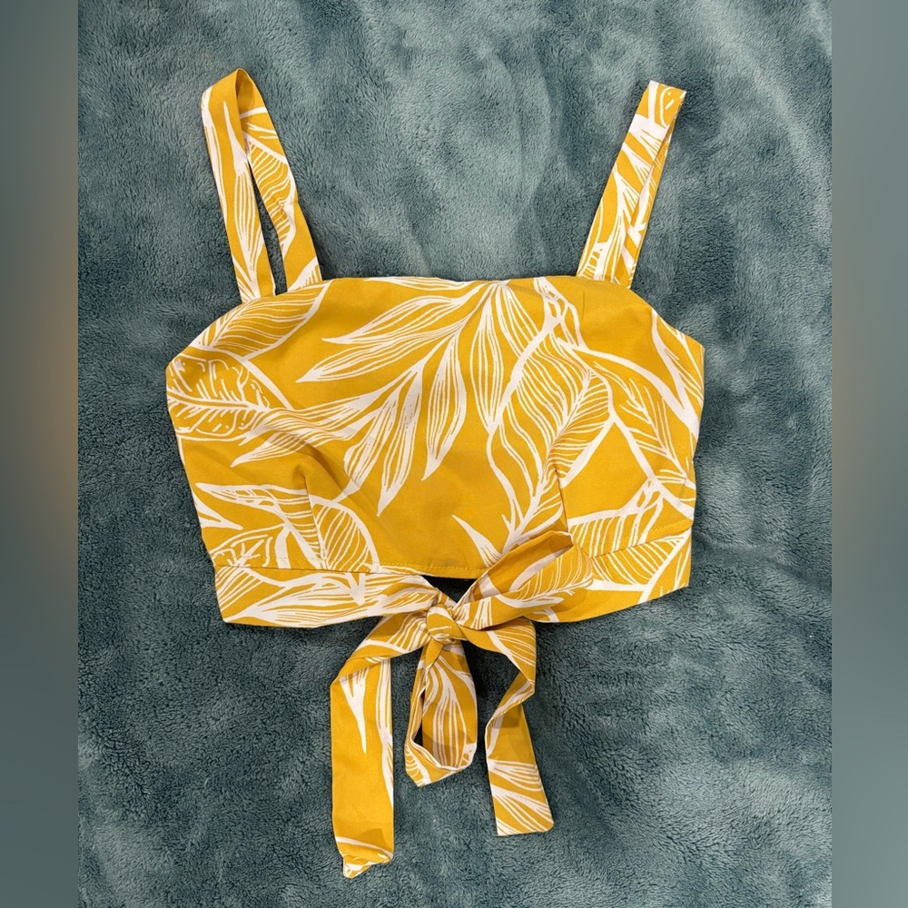 FAVLUX Yellow Leaf Print Tie-front Crop Tank Top